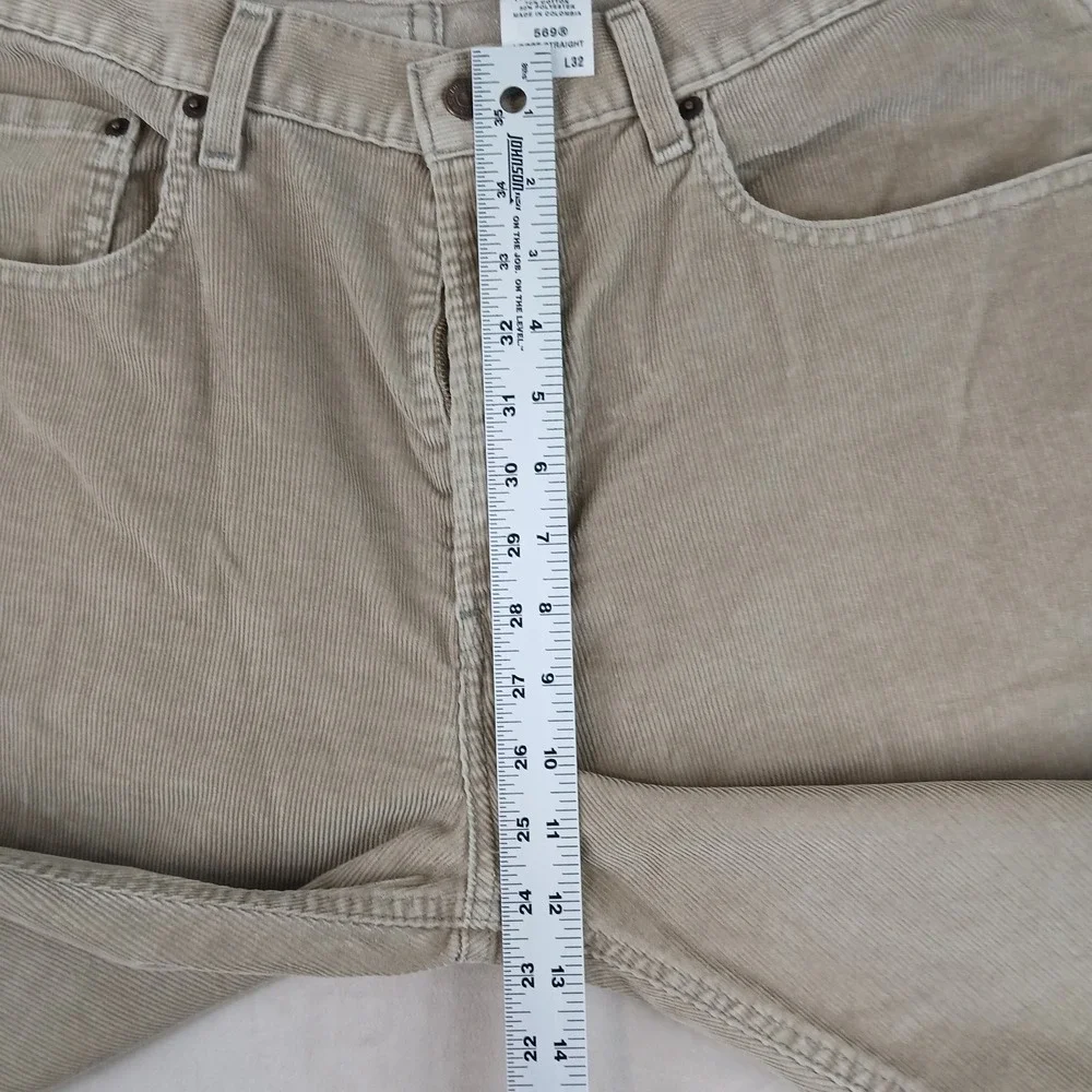 VTG Levis‎ 569 34x29 2004 Corduroy Loose Straight FLAWS